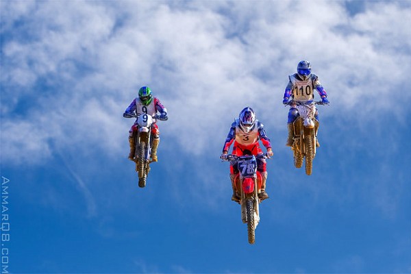 Pirates of the sky 3 bikers on the sky