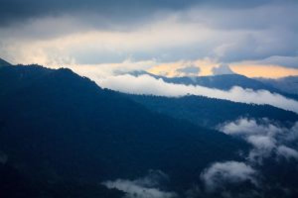 landscape photo using 50mm lens. Gavi, kerala