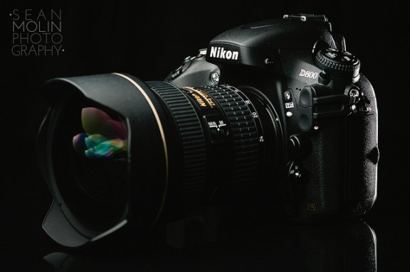 product photograph of Nikon dslr -- product photography