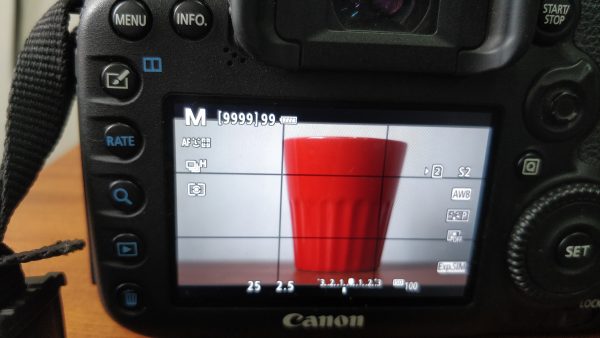 f2.5 aperture settings on DSLR LCD